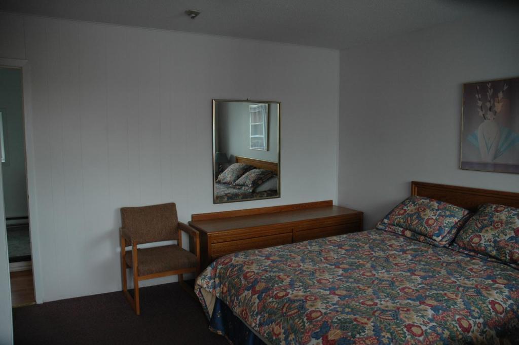 Blue Moon Motel Niagara Falls Bilik gambar